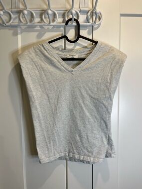BABATON Light Gray V-Neck Muscle Crop-Top Tee - FREE SHIPPING on Bundles $85+